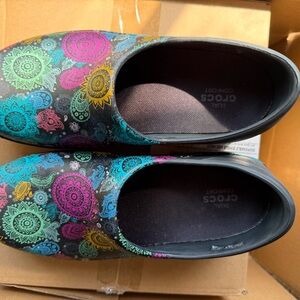 CROCS Women's Black Slip-On Mules with Multicolor Mandala Print